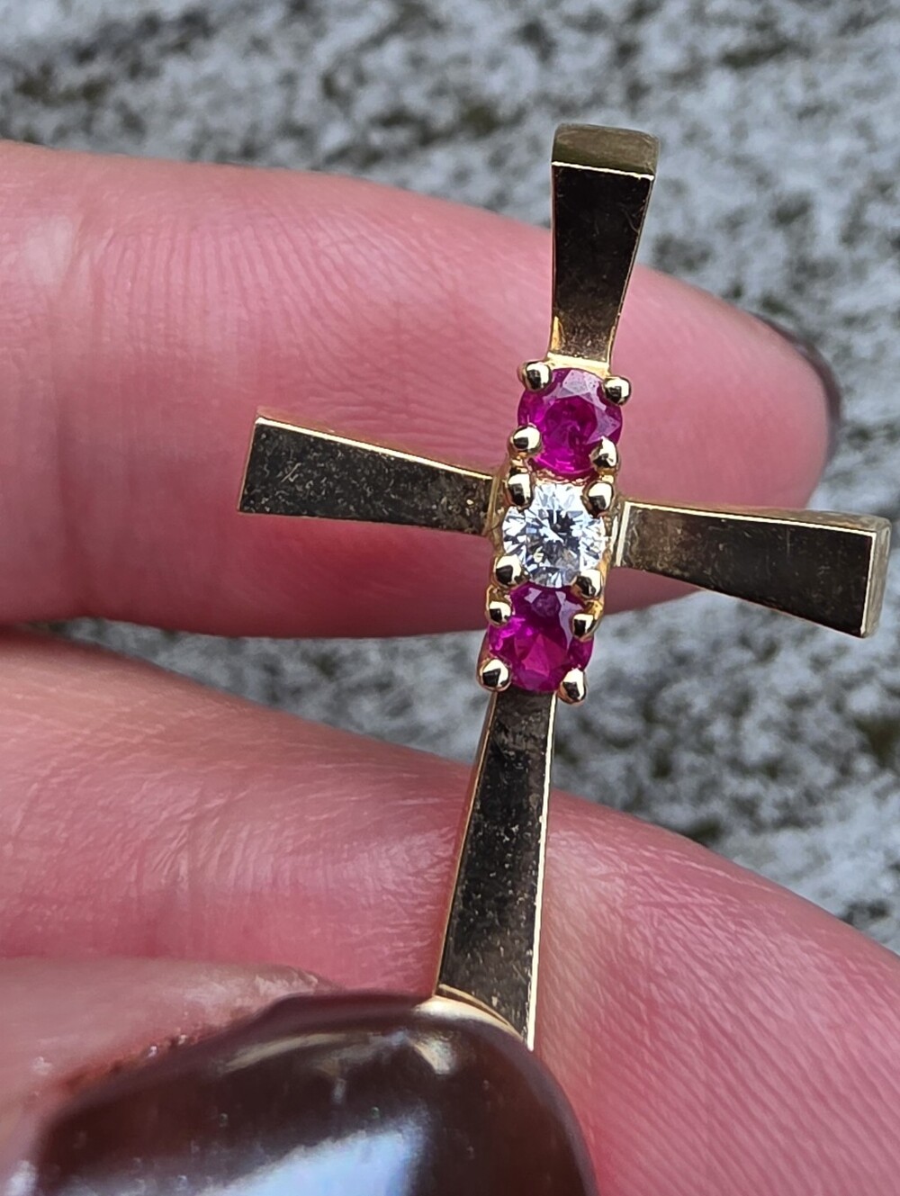 Vintage 14k Solid Gold Diamond And Ruby Cross Pendant - Picture 4 of 15